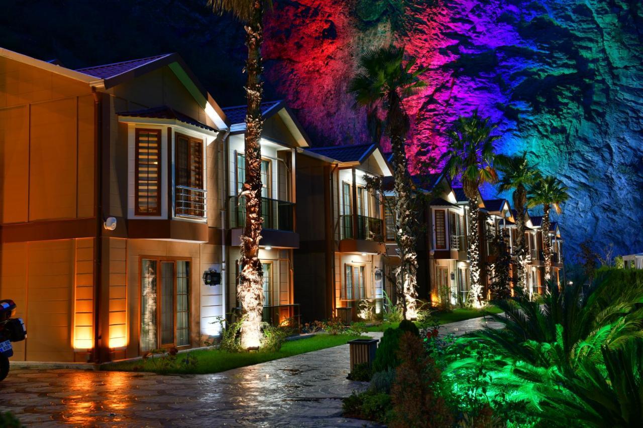 Villa Da Otel Artvin Buitenkant foto