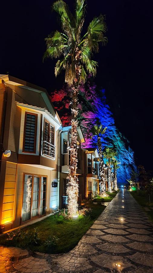 Villa Da Otel Artvin Buitenkant foto