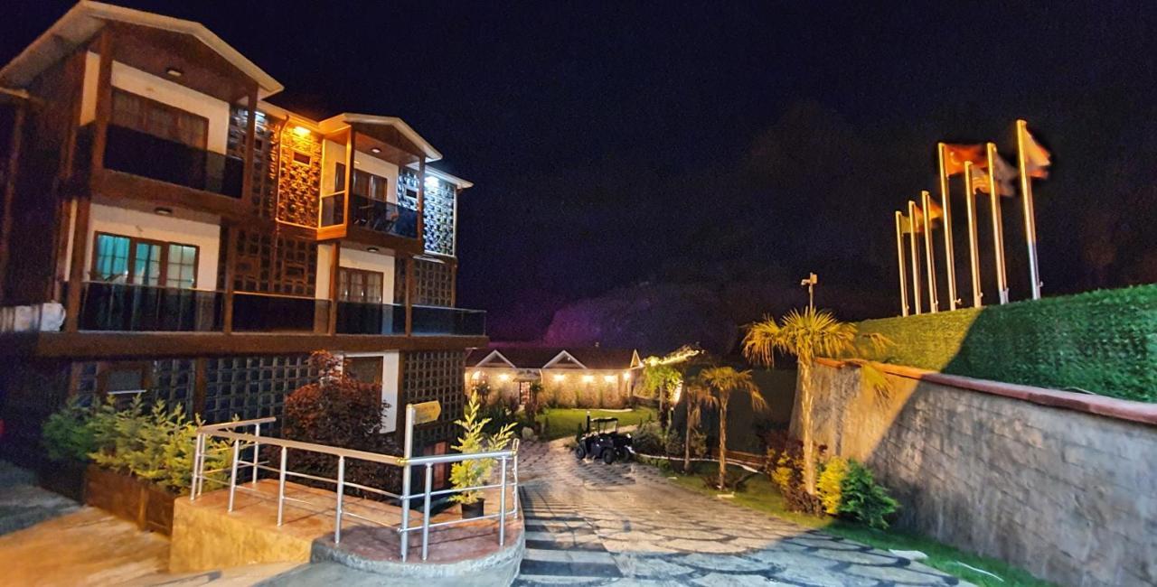 Villa Da Otel Artvin Buitenkant foto